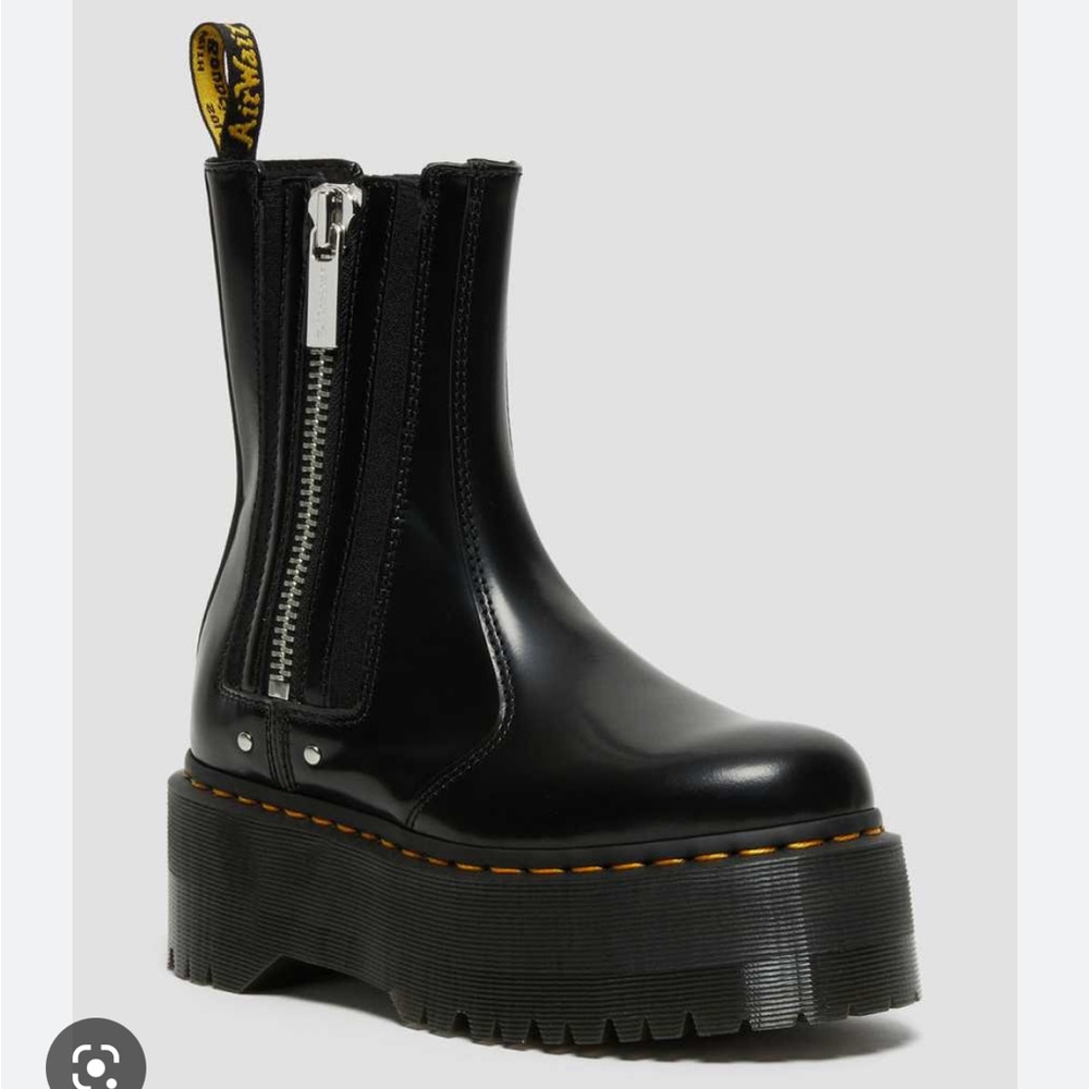 Dr. Martens (Doc Marten) Black Platform Max 2976 Chelsea Size 7